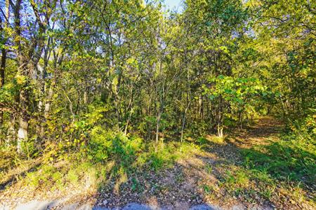 444848 E Meadow Lane
