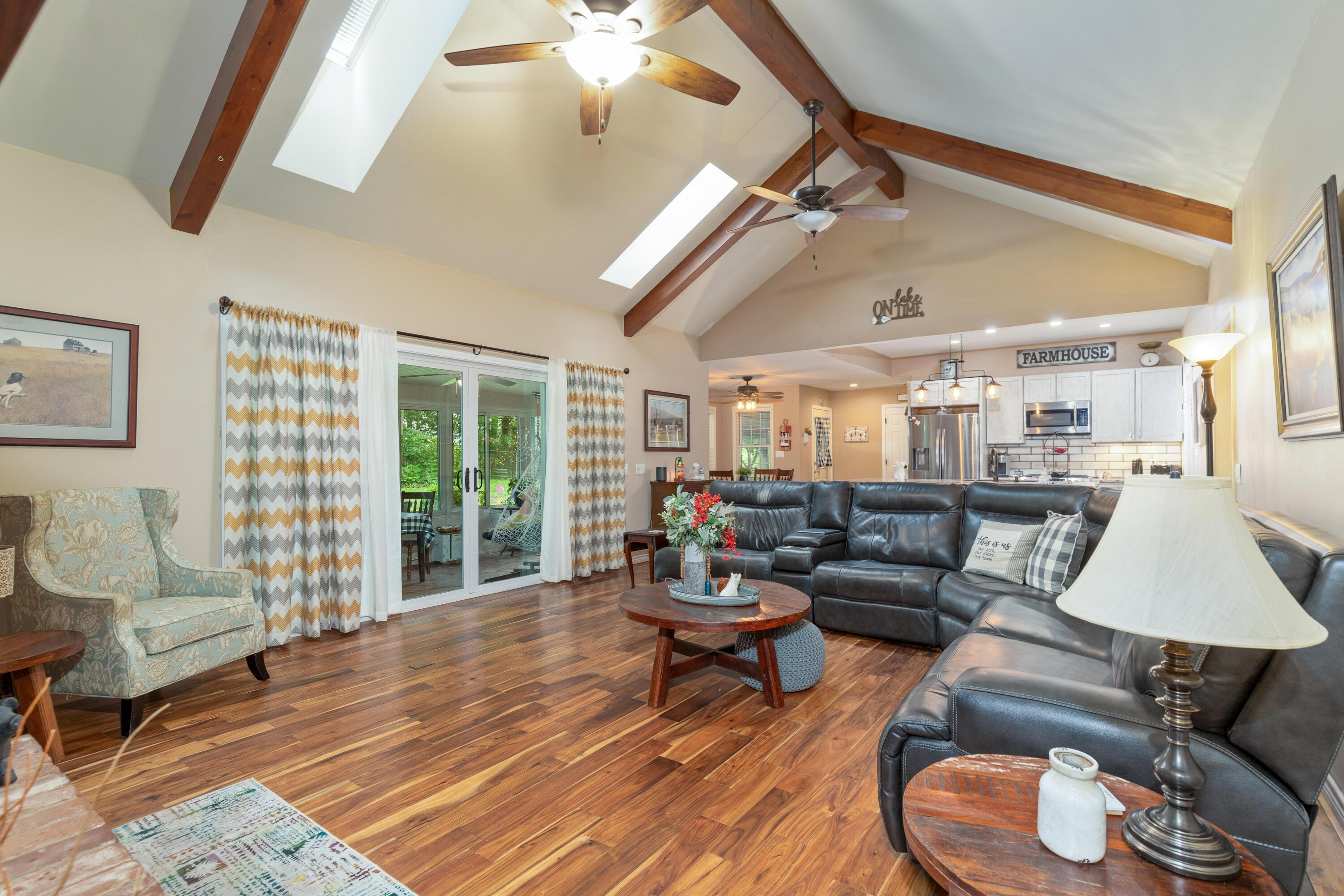 Image 4: 3101 Shore Drive-5