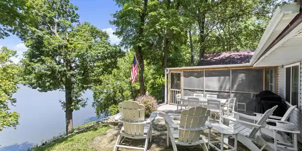 Image 2: backyard