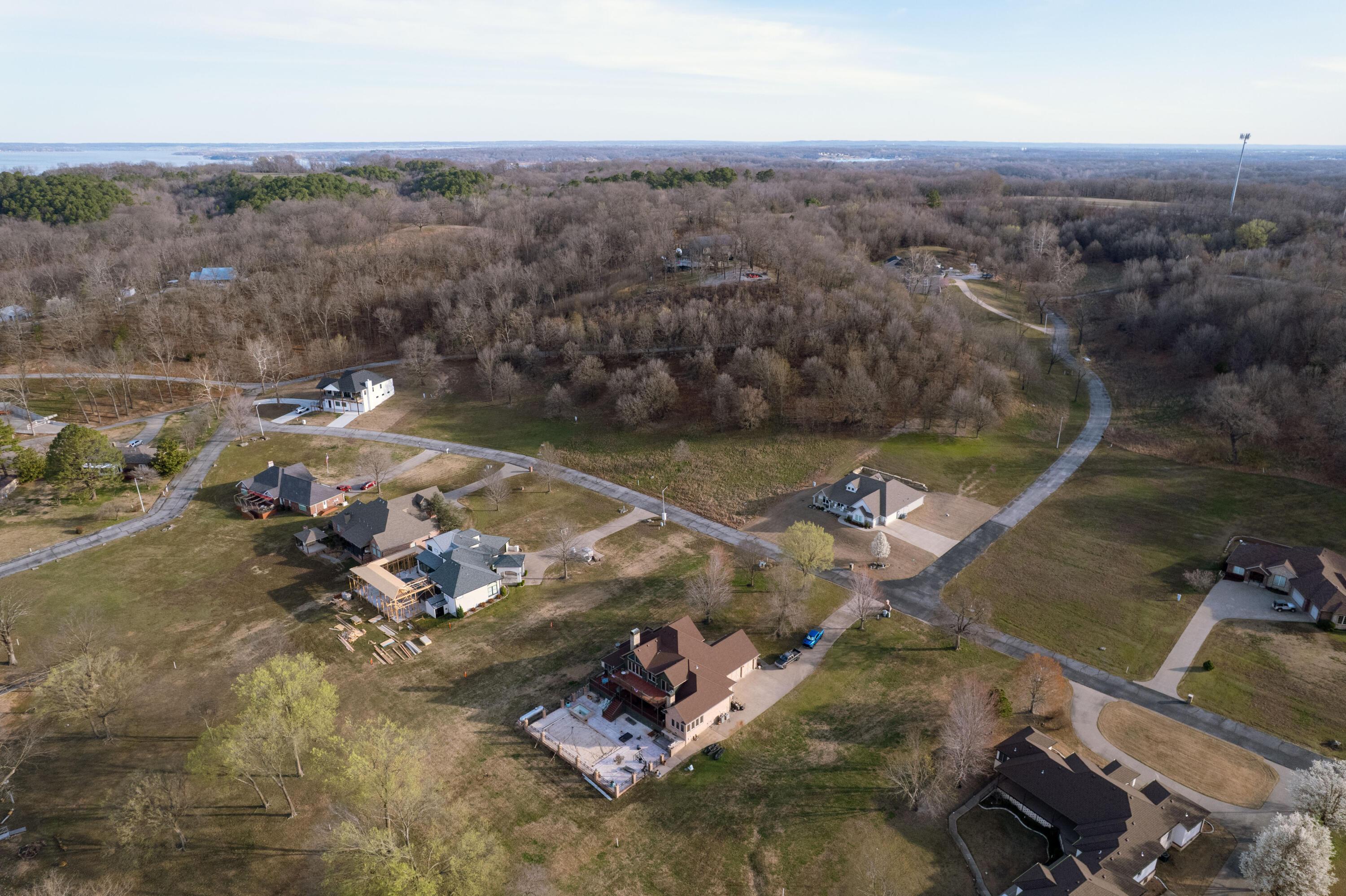 Image 4: Grove_3-29