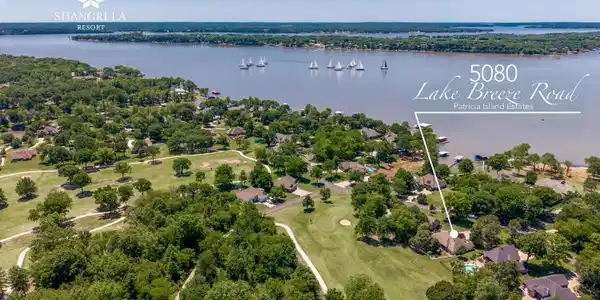 Image 3: 5080 Lake Breeze Road-74
