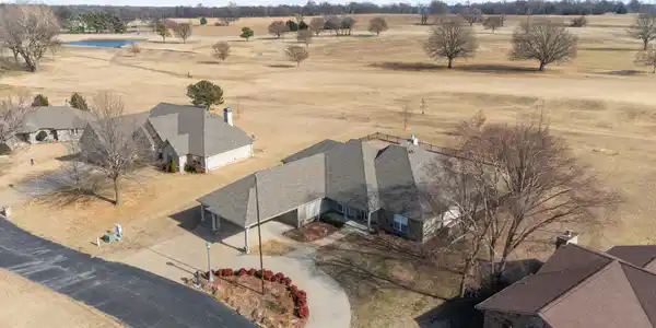 Image 4: 38_dji_20260208034635_0202_d