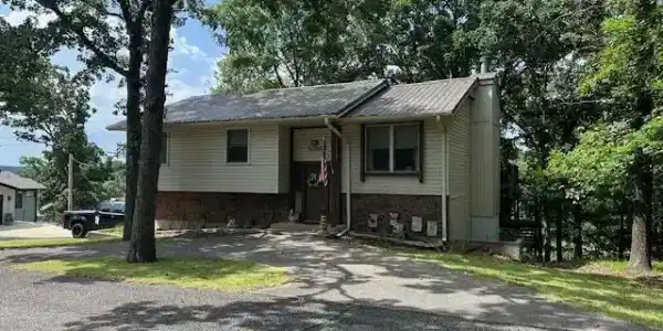 453899 Rhonda Circle