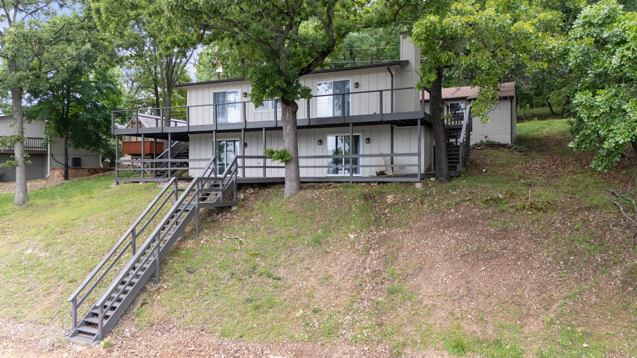Image 4: House