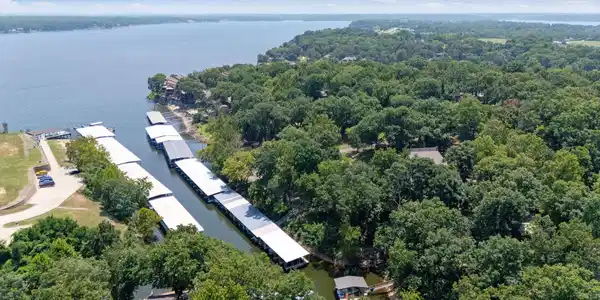 Image 2: Marina