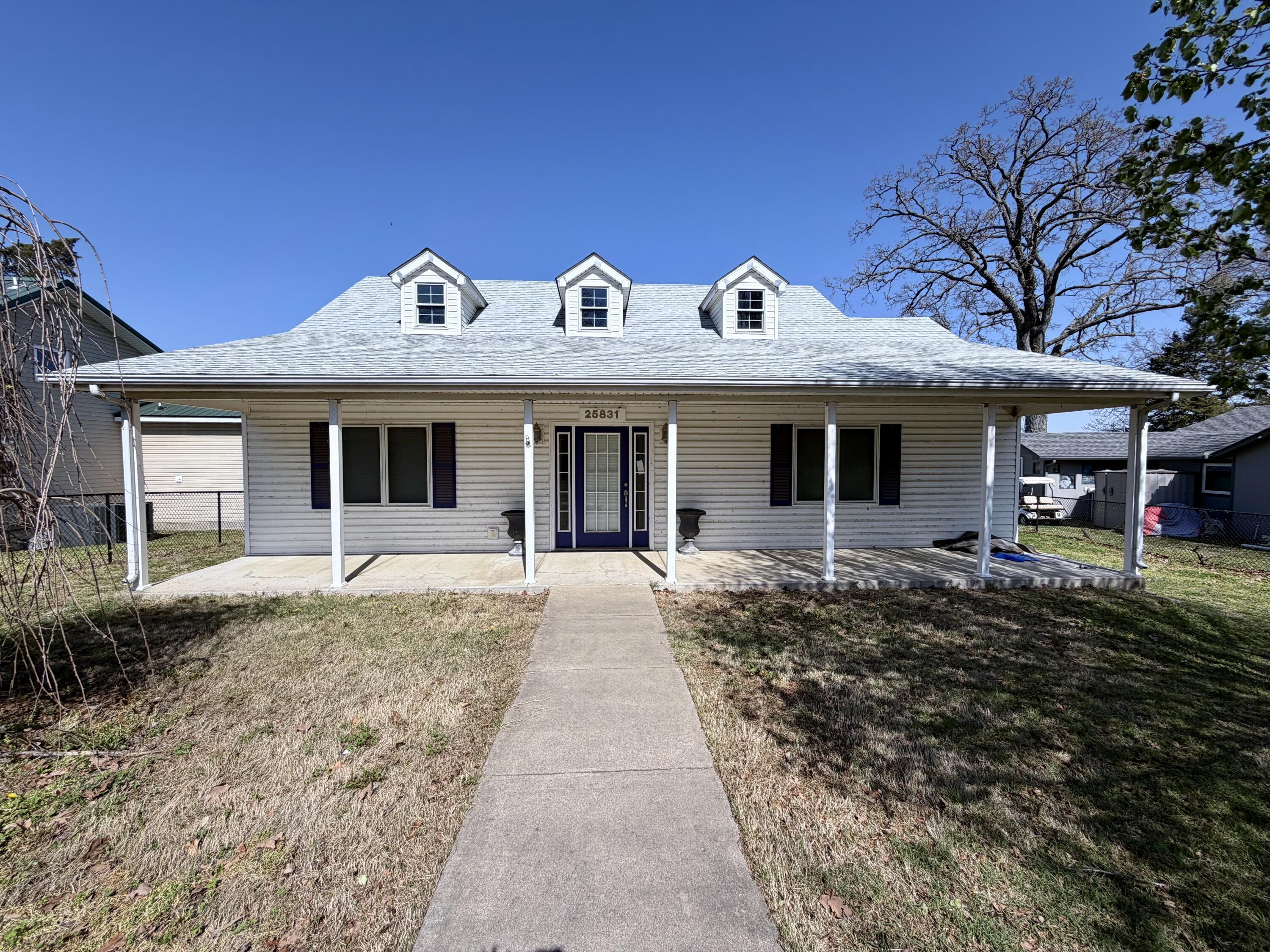 Image 1: Front