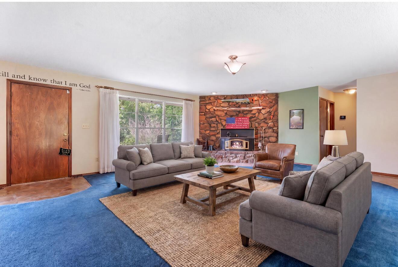 Image 3: Virtual Staged Living Room