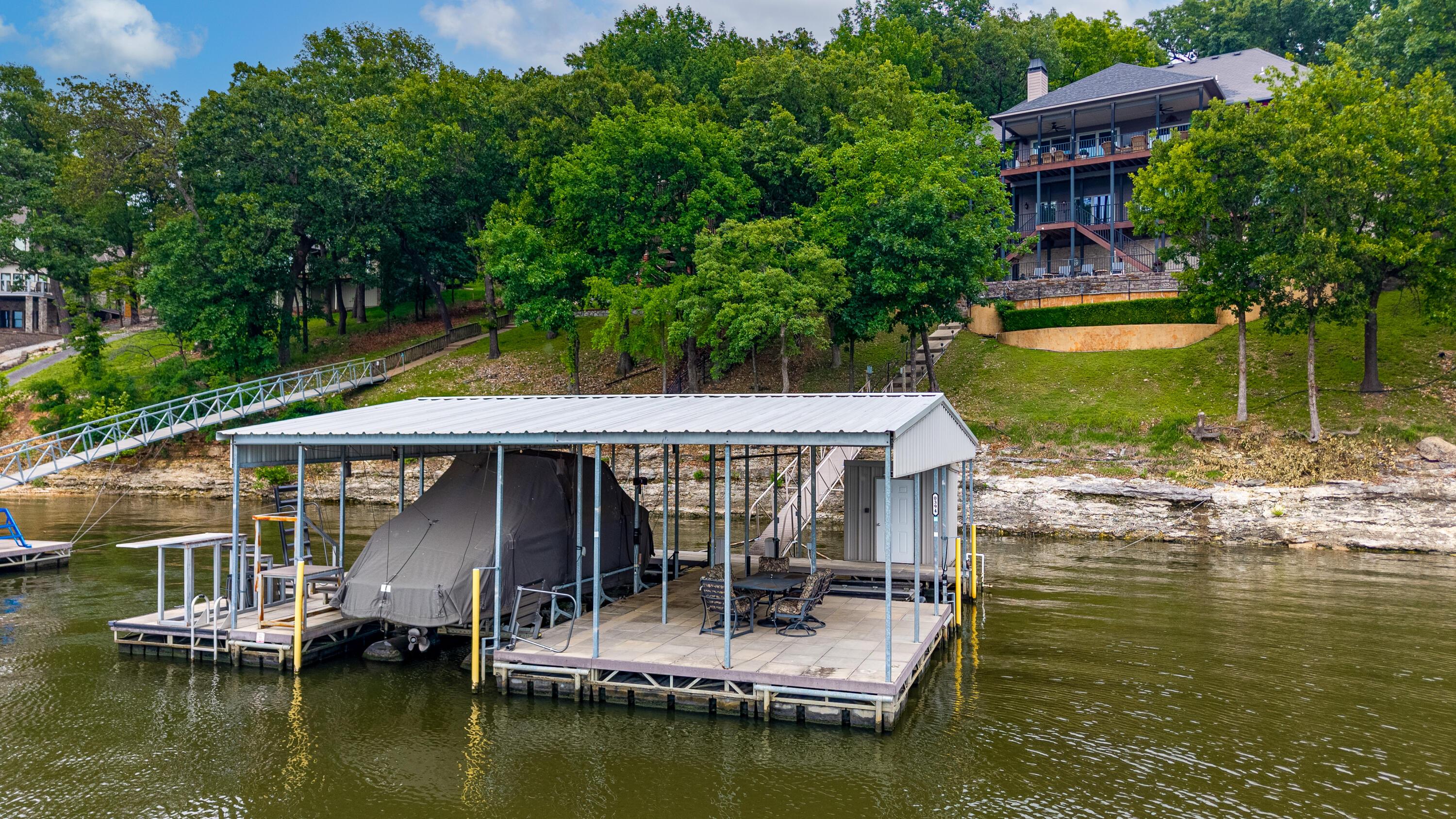 Image 3: 34185 Osprey Road-34