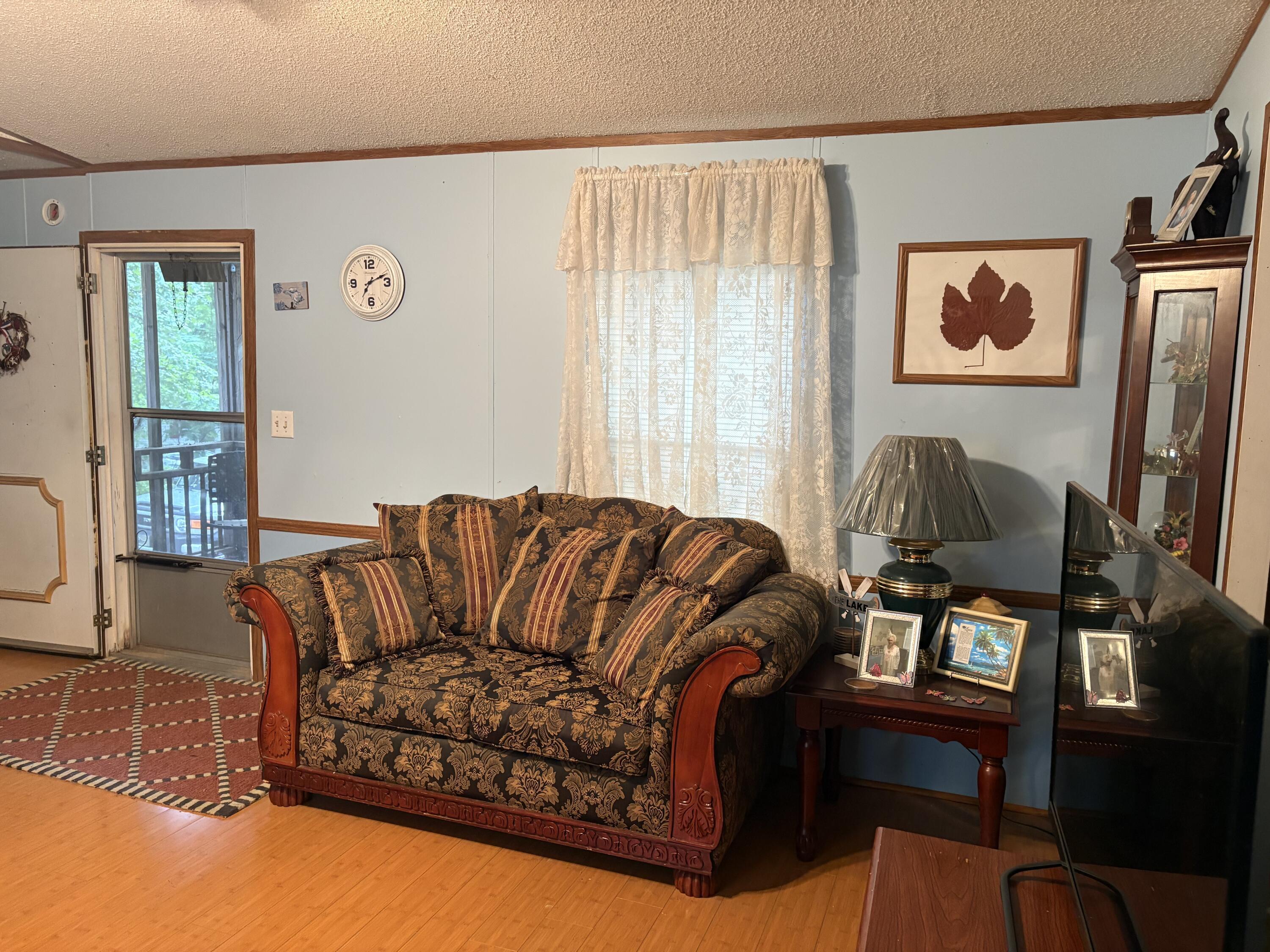 Image 3: IMG_8920 (1)
