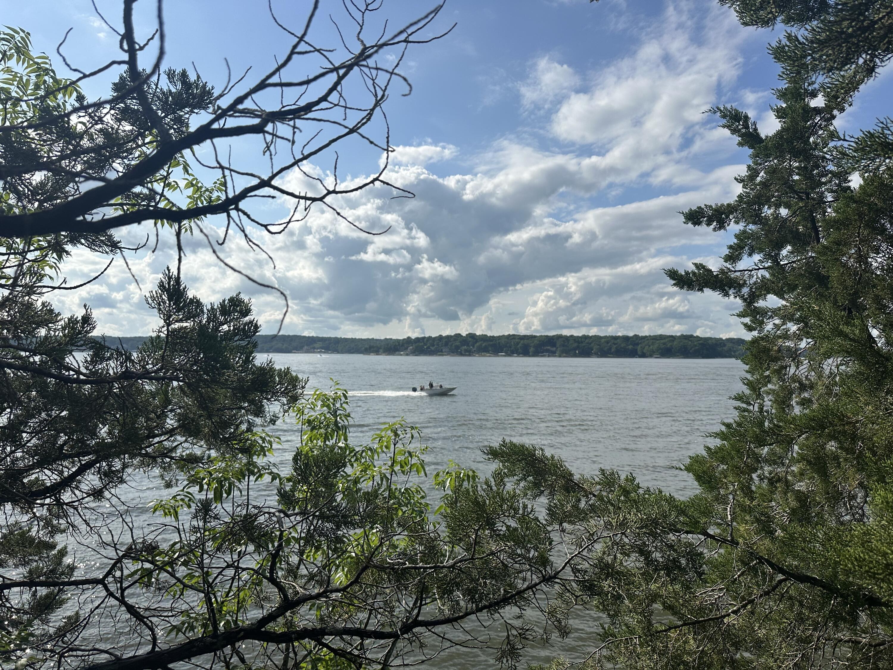 Image 3: Grand Lake