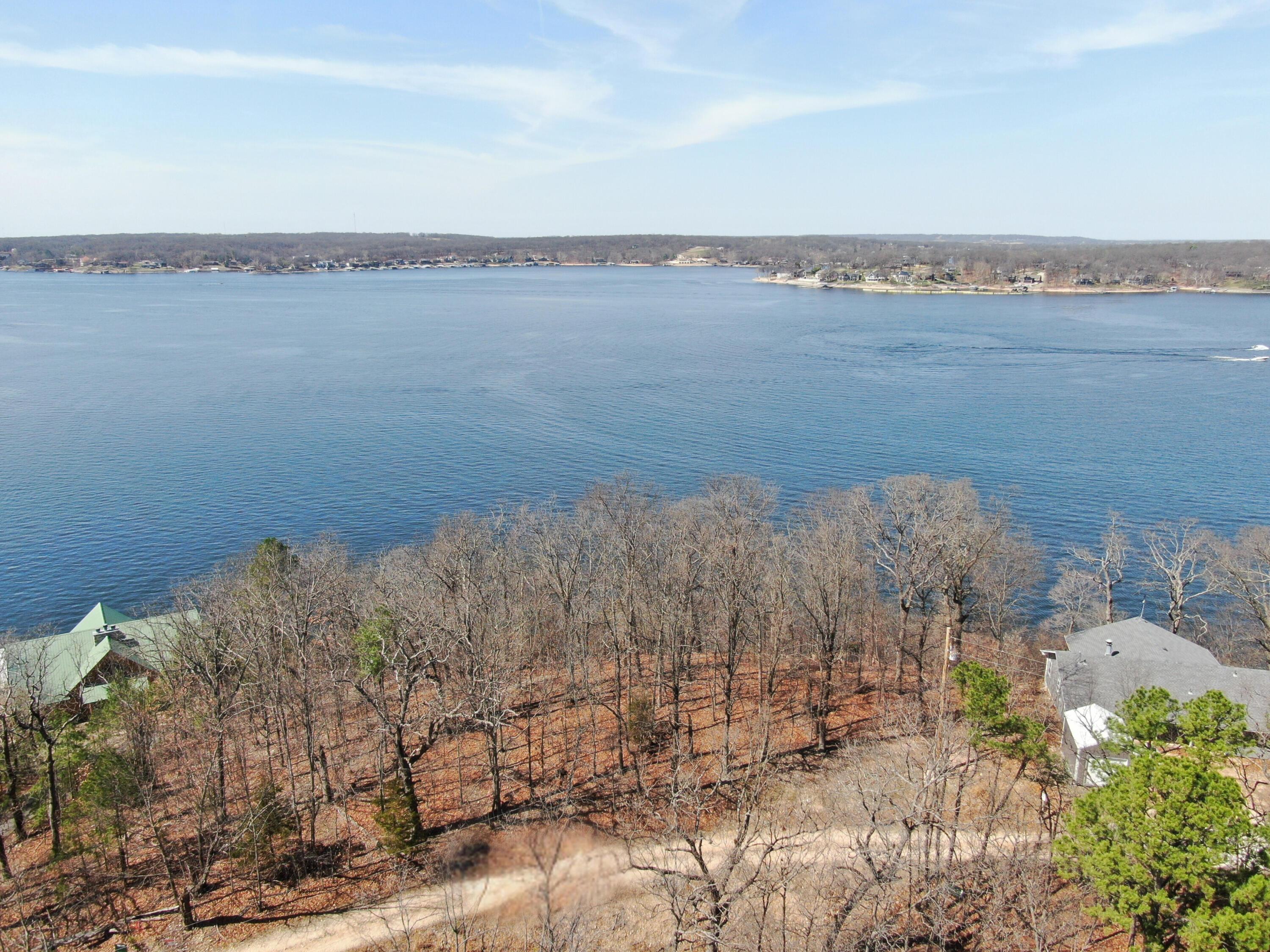 Image 4: Aerial-476