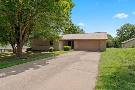 707 Quail Run Road
