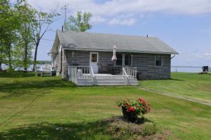 348 Lake Shore