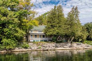 2751 Thompson's Point