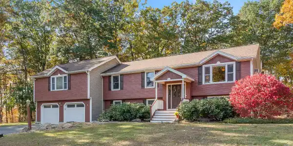 54 Sylvan Dr