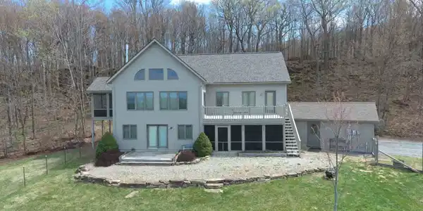 136 Eagle Mountain Harbor
