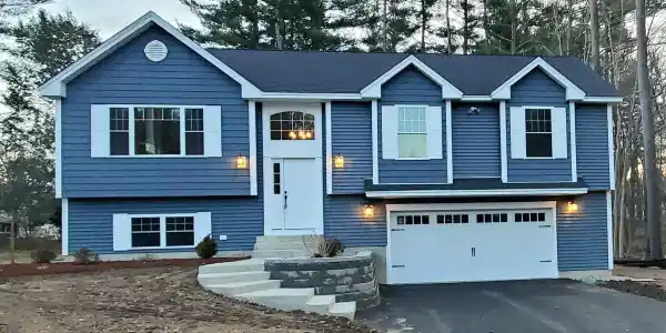3 Queen Anne