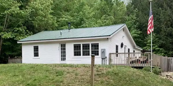 216 Browns Pasture