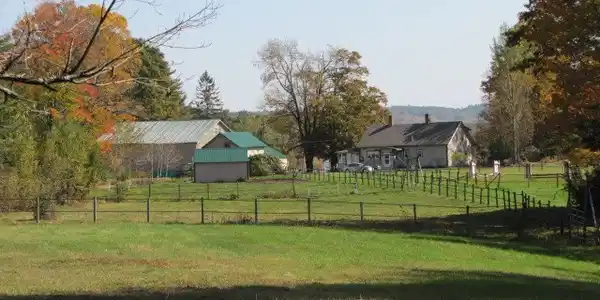 419 NH Route 104