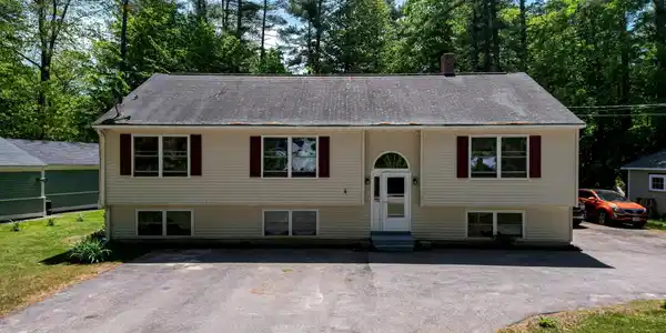 181 Saint James