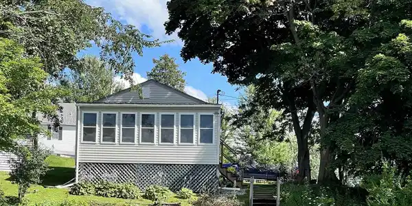 71 West Island