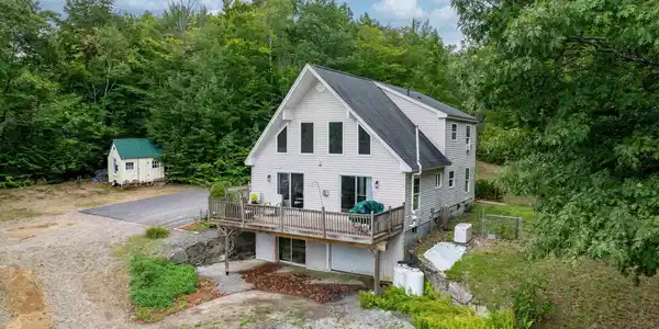 24 Eagle Ledge Road
