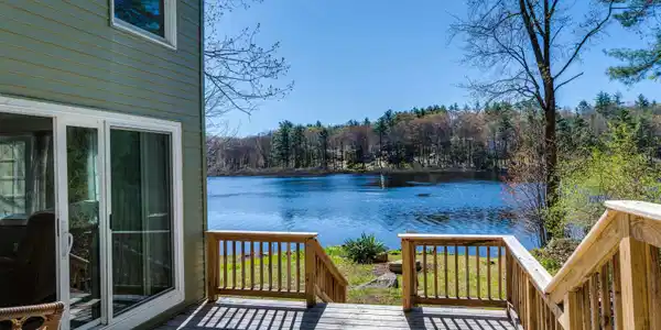 535 Long Shores