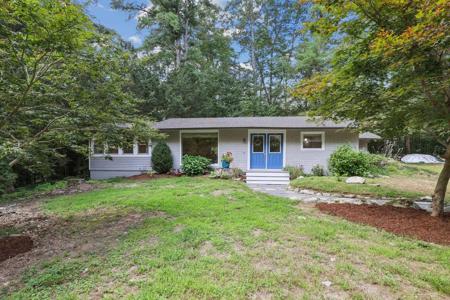 6 Hemlock Heights