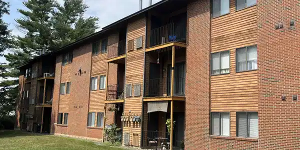 11 Blackstone Drive