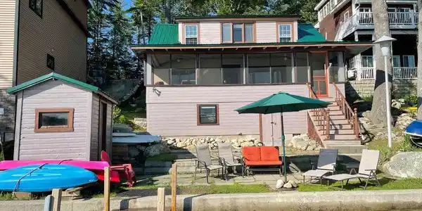 17 Meaders Point
