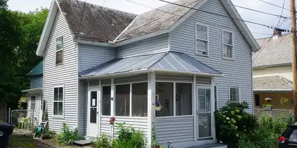17 Poplar