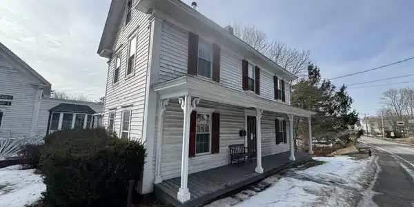 52 Elm Street