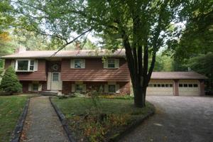 581 Shore Acres