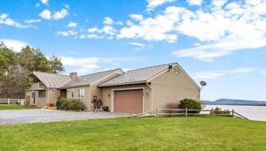 239 Goose Bay
