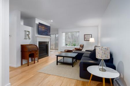 10 Lake Forest Drive