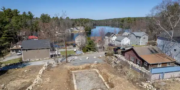 4 Andover Street