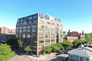 76 Saint Paul