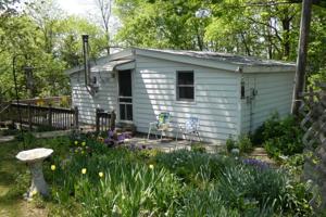 2835 Lake