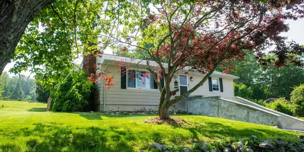 73 Old Rockingham