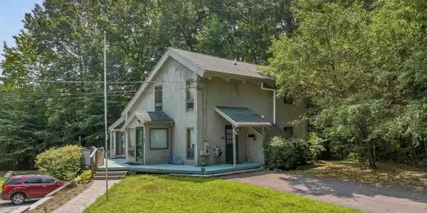 15 Lower Smith Road