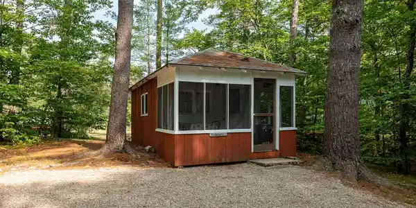 10 Saltbox Road