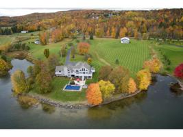 3286 Lake