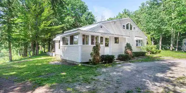 44 Monadnock
