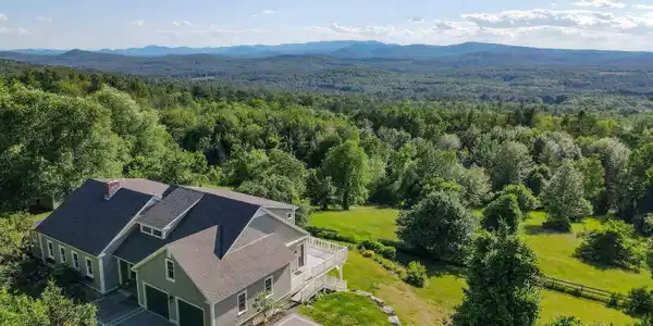 276 Kearsarge Mountain