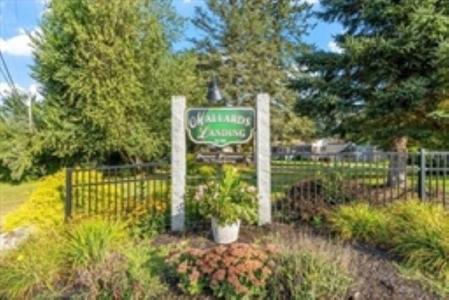 32 Mallards Landing Road