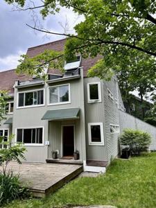 298 South Winooski Avenue