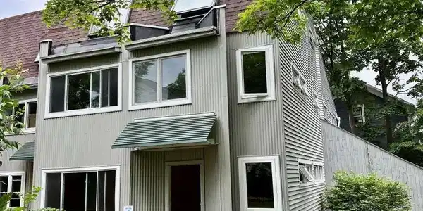 298 South Winooski Avenue