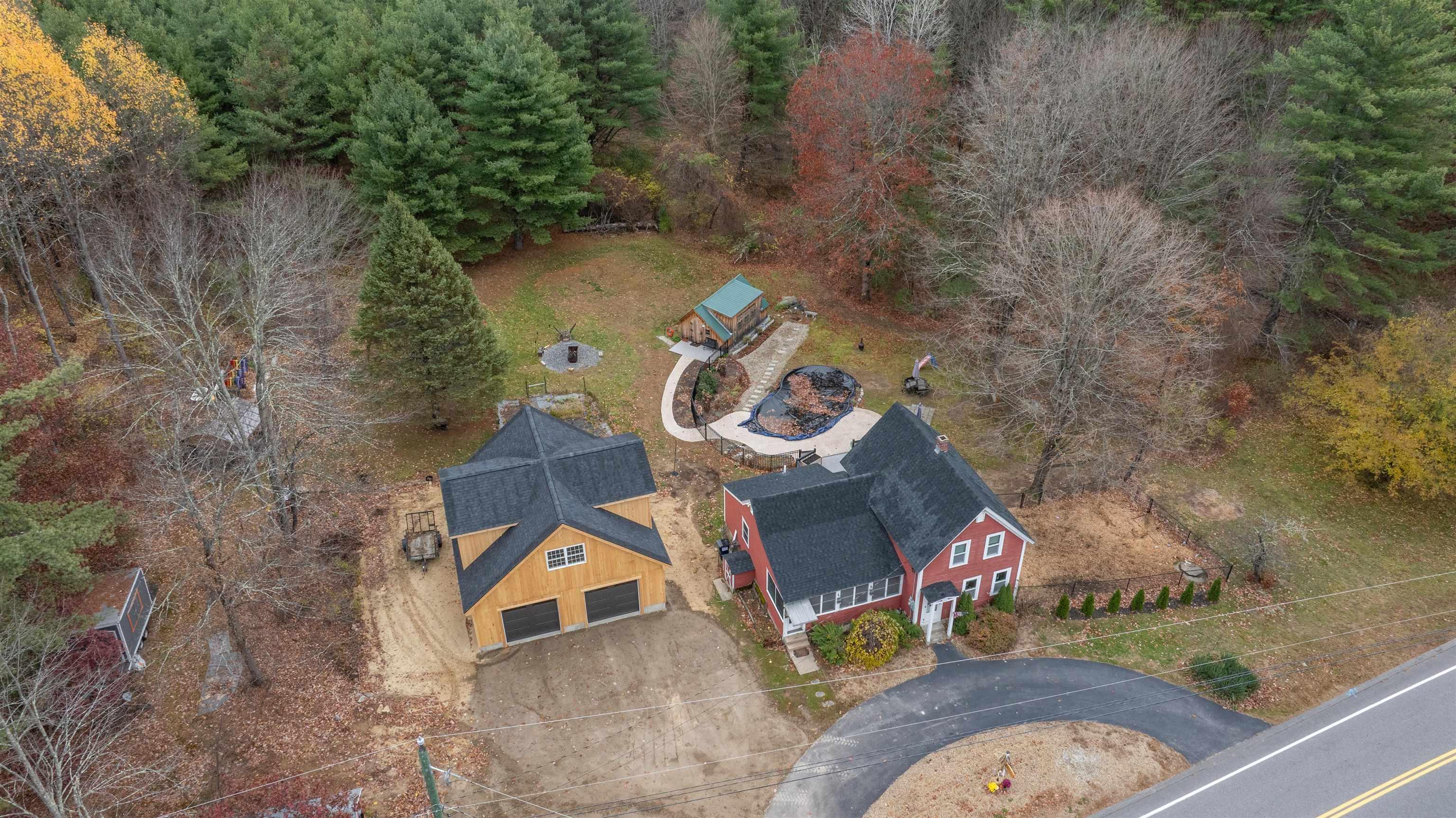 Image 2: This property features 11 acres