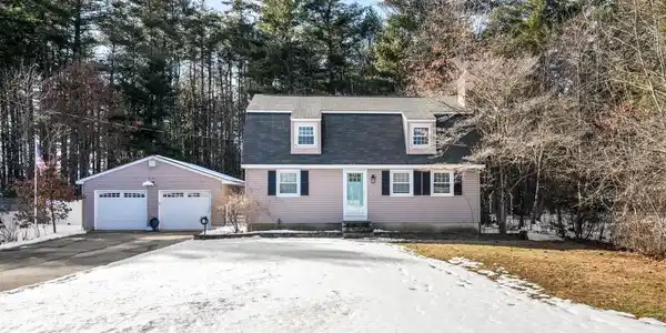 22 Watersedge Drive