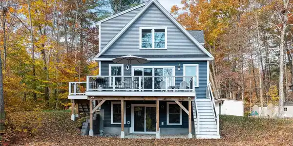 759 Long Shores Drive